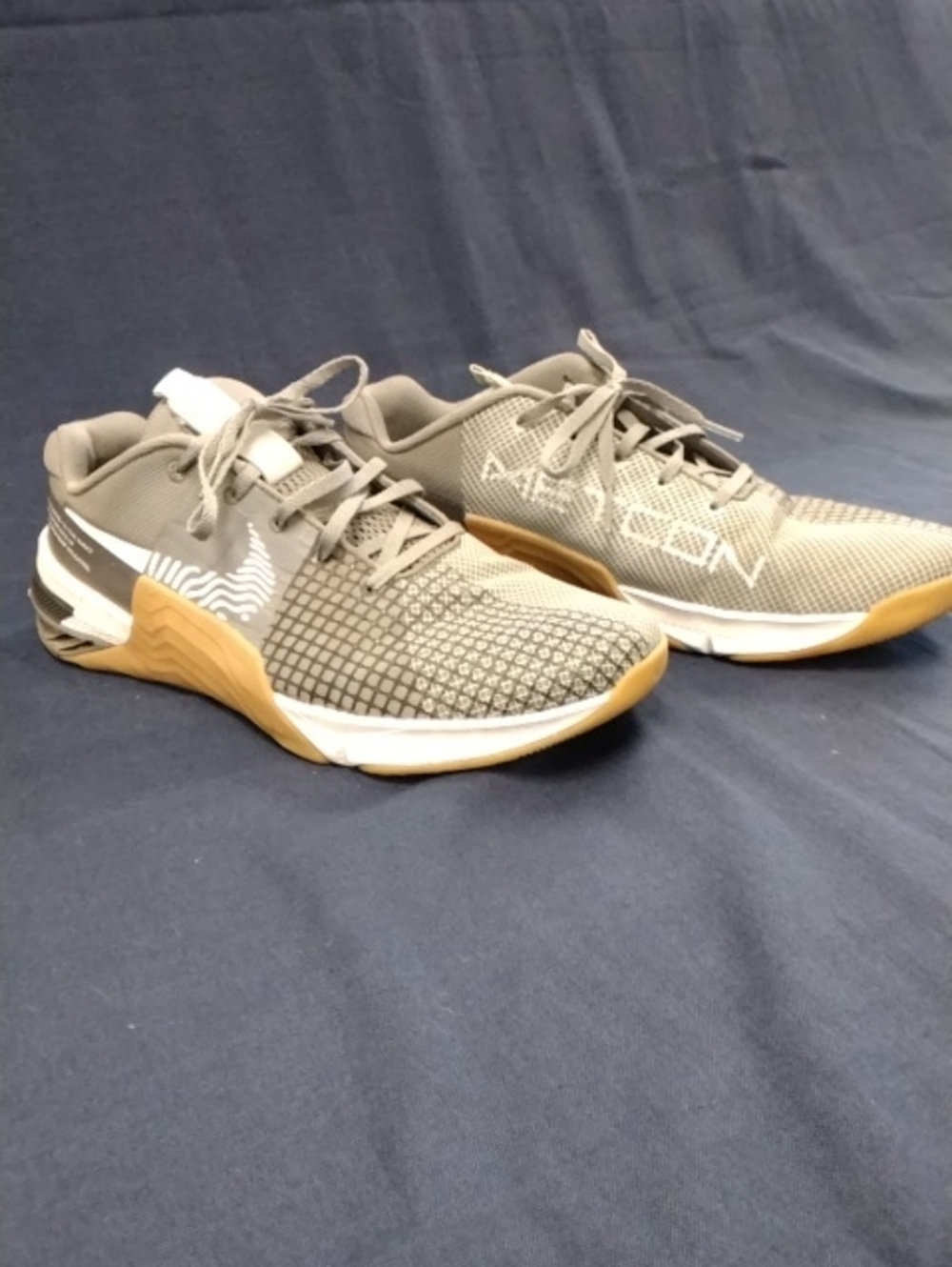 Nike Men’s Athletic Shoes - Gray with Gum Sole